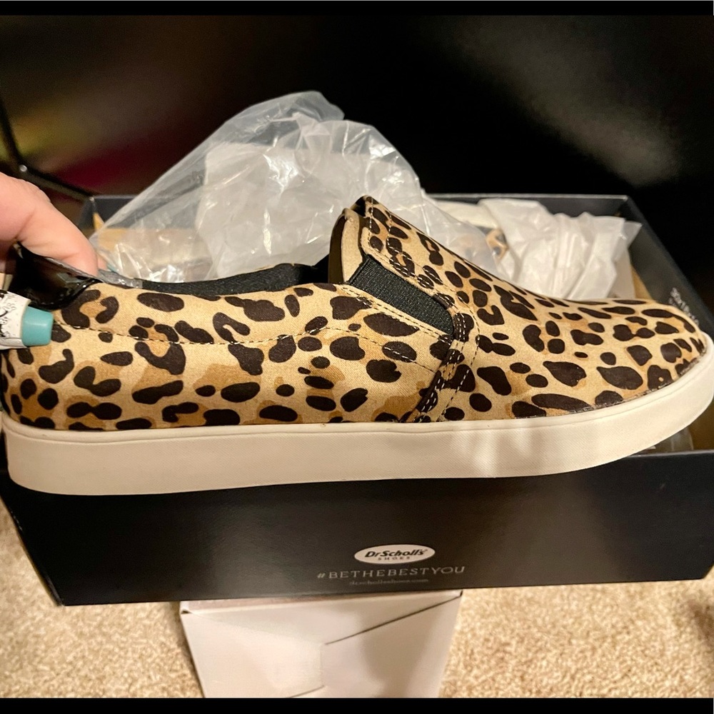 Dr Scholls leopard slip ons size 9.5